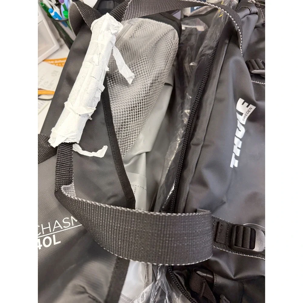 Thule Chasm 40L Duffel Bag Backpack Black Small Weather Resistant 2-in-1 NWTs